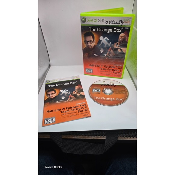 The Orange Box Half Life 2 (Xbox 360, 2007) CIB Complete Tested Working Great - Picture 1 of 9
